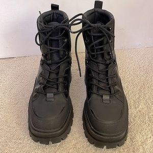 ZARA CHUNKY NYLON ANKLE BOOTS BLACK.